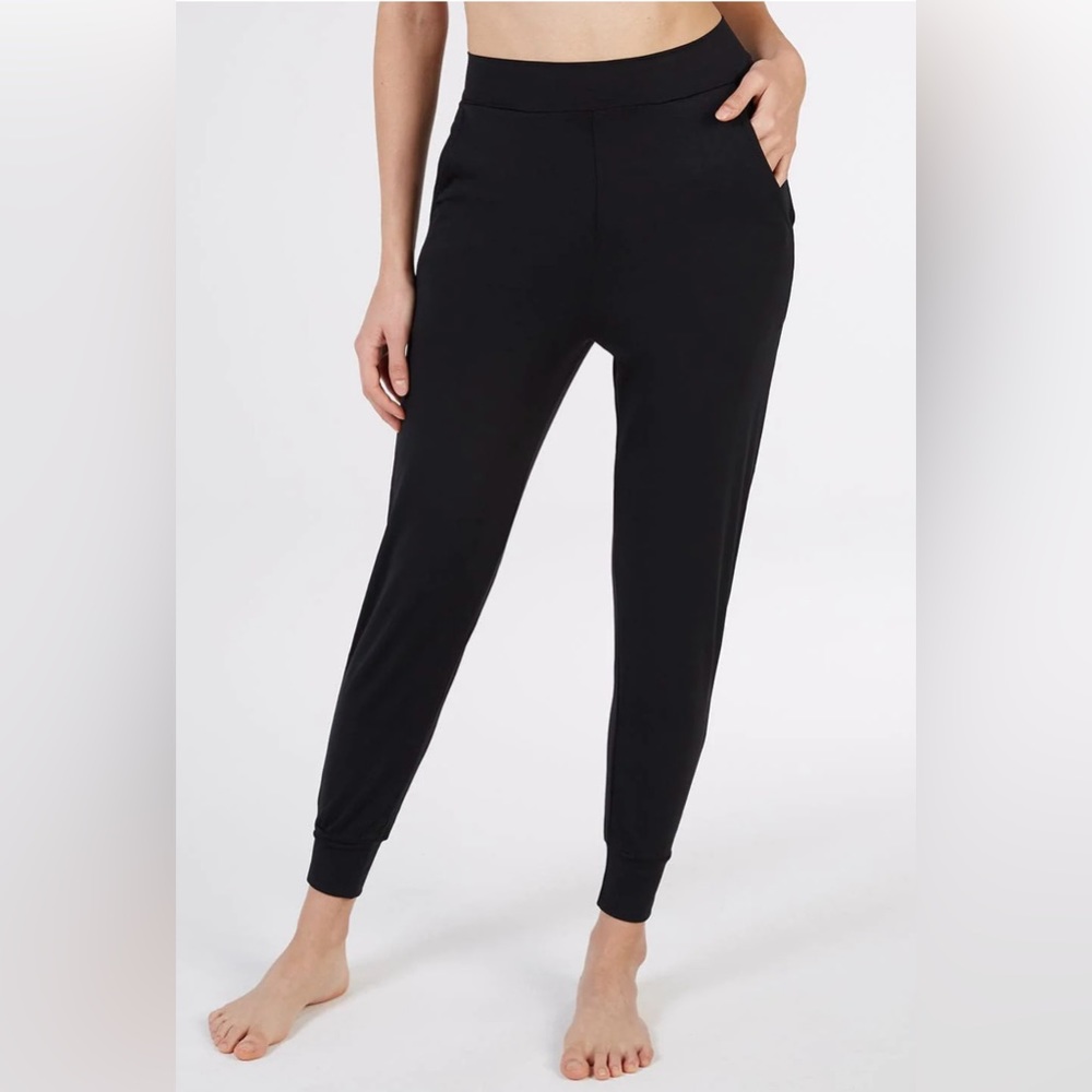 Namastetics Savasana Jogger